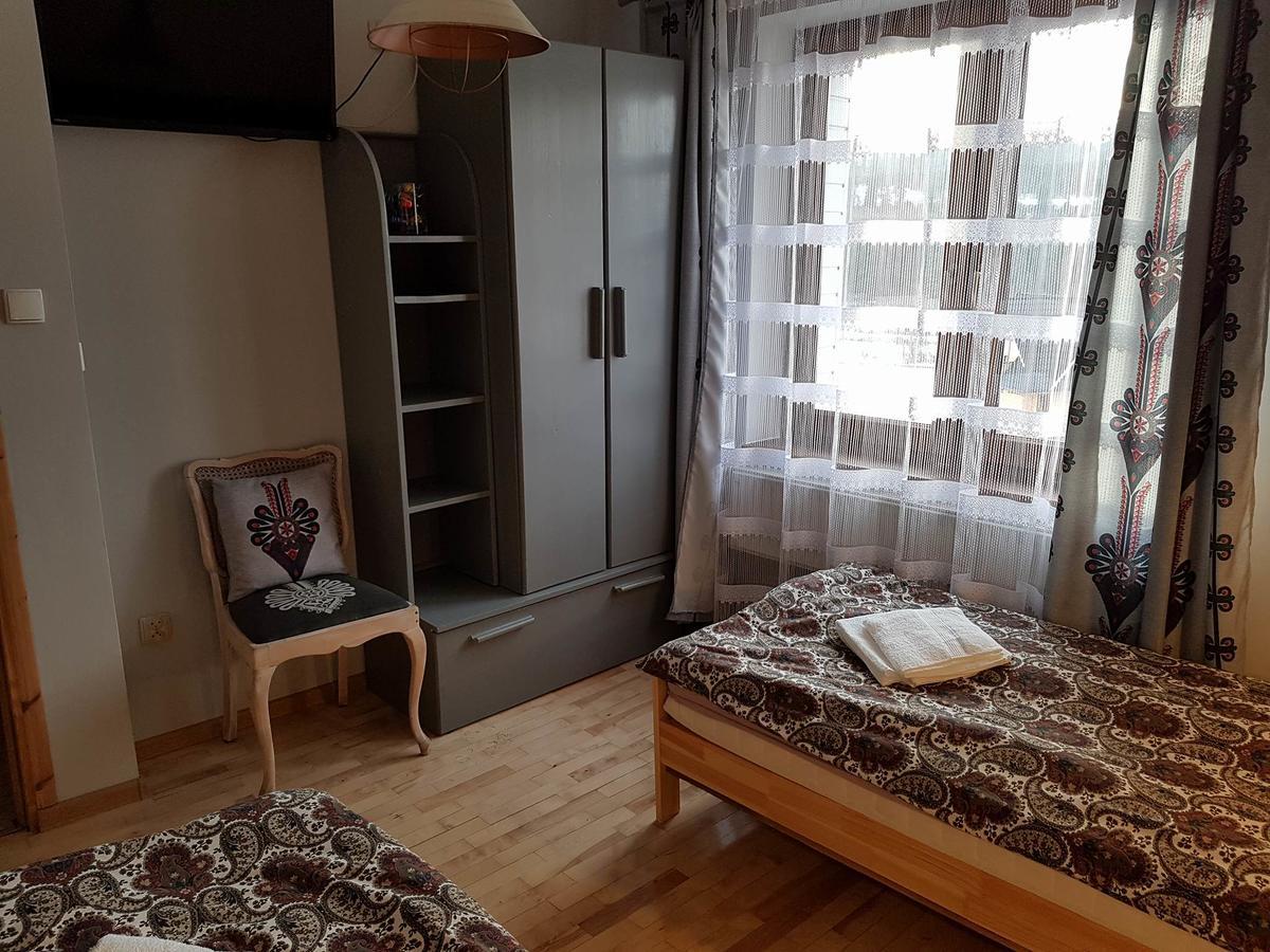 Koliba Nad Bialka Czarna Gora Bed and Breakfast Buitenkant foto