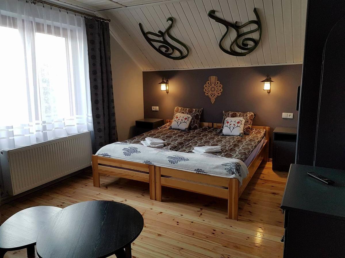 Koliba Nad Bialka Czarna Gora Bed and Breakfast Buitenkant foto