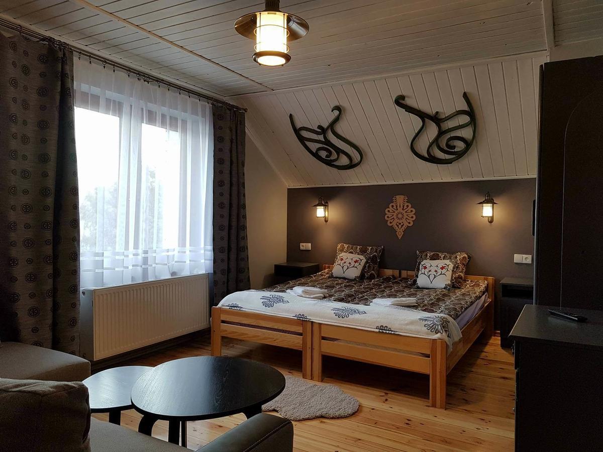 Koliba Nad Bialka Czarna Gora Bed and Breakfast Buitenkant foto